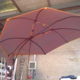 Parasol voor Theater Gajes